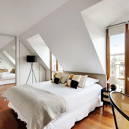 Apartment Eiffel Tower View - Time Right *