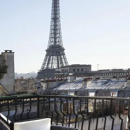 Appartamento Eiffel Tower View