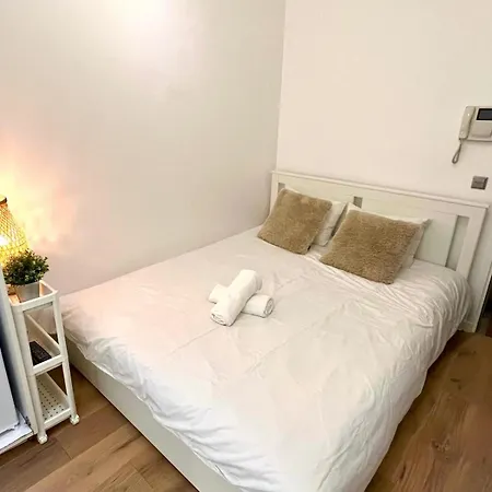 Apartament Eiffel Tower View *