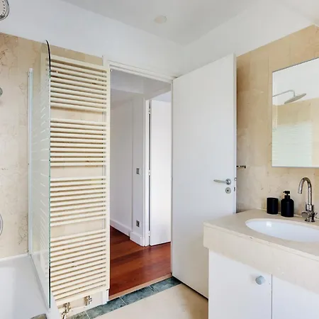 Apartament Eiffel Tower View *